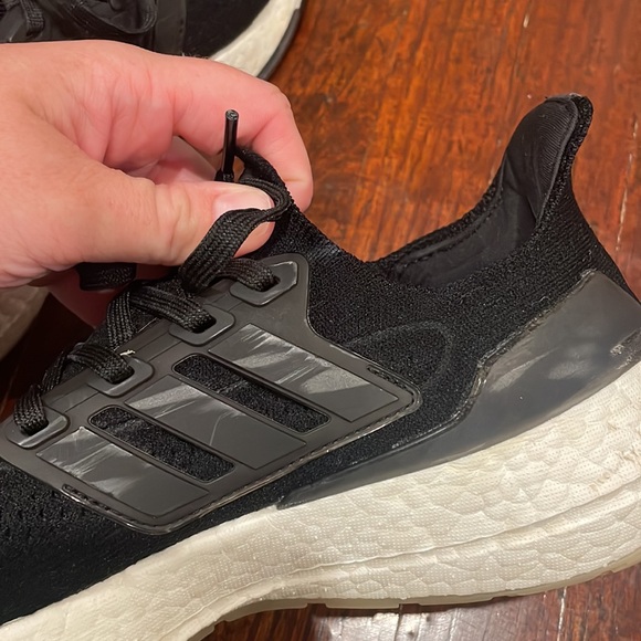 Adidas Ultraboost Light Running Shoes - Picture 6 of 9